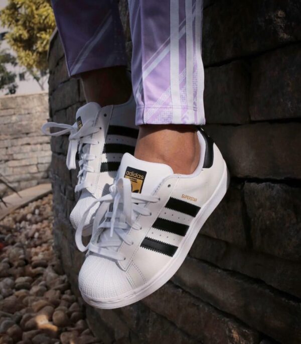 Front view of Adidas Superstar White/Black showcasing the iconic shell-toe design.