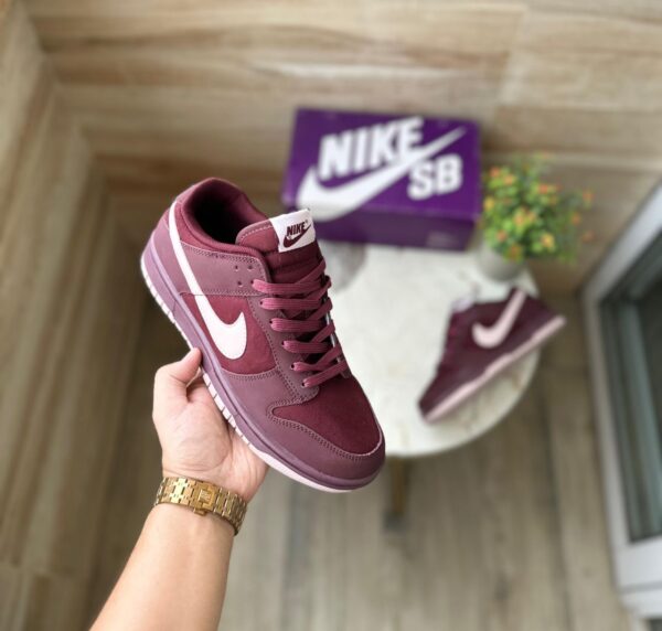 Front view of Nike SB Dunk Beetroot Crush sneaker