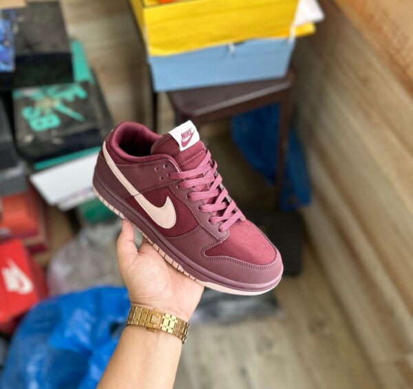 Front view of Nike SB Dunk Beetroot Crush sneaker