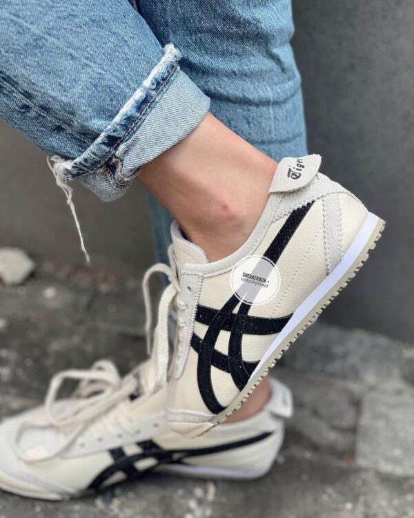 "Front view of Onitsuka Tiger Trainers Leather showcasing sleek design and premium leather material"