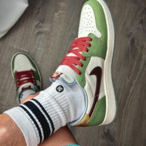 Air Jordan Retro 1 Year of the Dragon Low front view