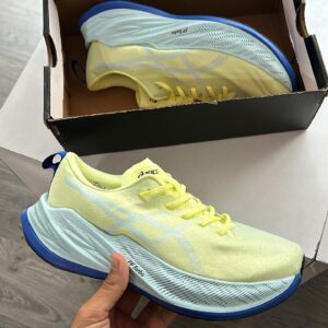 ASICS FF Super Blast Yellow Blue front view