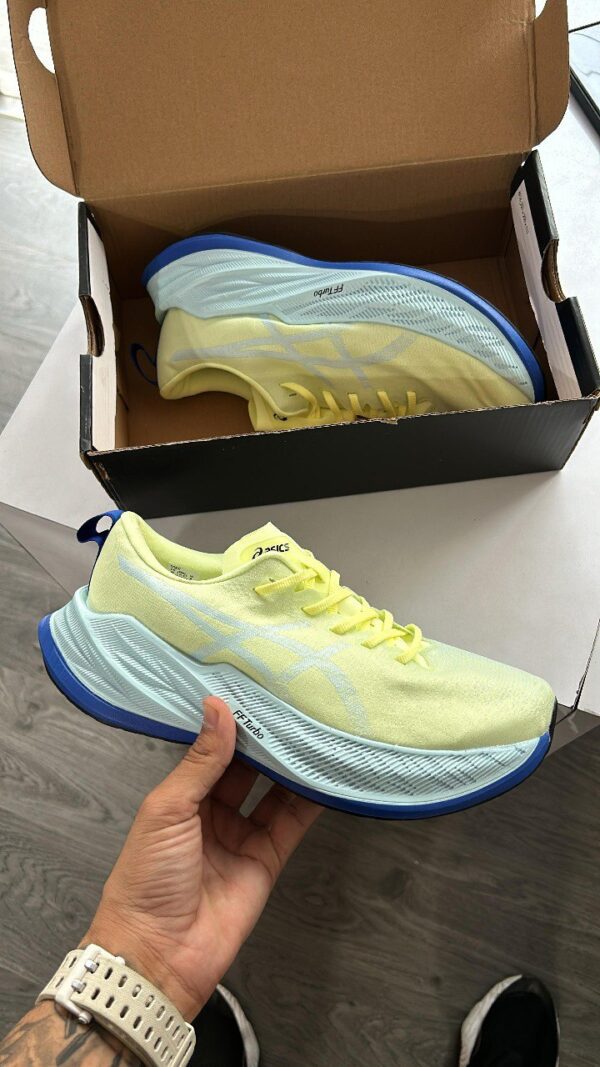 ASICS FF Super Blast Yellow Blue front view