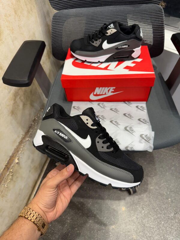 Nike-Airmax-90-Essential-Black-White.jpg