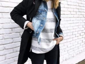 How to Style White Sneakers with Casual Outfits https://mfbuddy.com