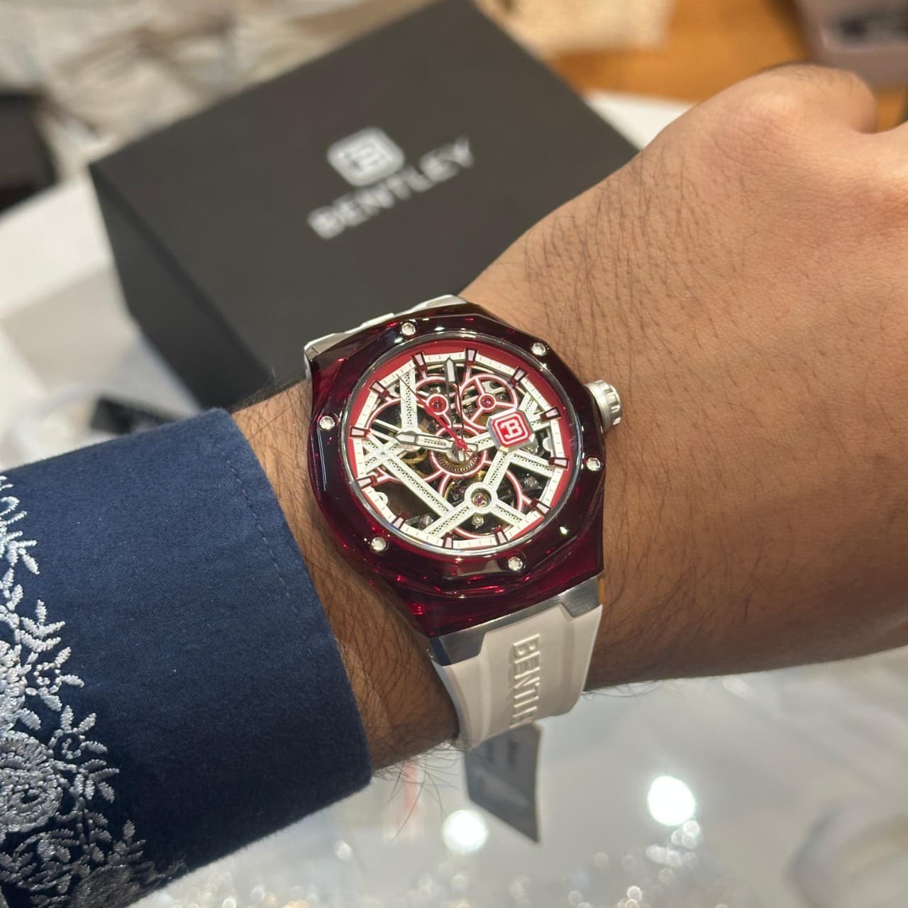 beebb3f3-6e1f-4af4-bdf2-4a5a8057b288 Bentley The Cynosure Automatic Men’s Watch 45mm (BL 60 81) https://mfbuddy.com