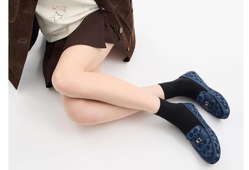 db3c36d1-4986-4dbc-943c-e258d0e2ab82 Coach Original Women’s Luxury Loafers with Box | Premium Leather | Sizes 36–40 https://mfbuddy.com/